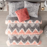 DENALI ZIG ZAG SHAGGY BLANKET WITH SHERPA SOFTY THICK AND WARM CALIFORNIA KING SIZE